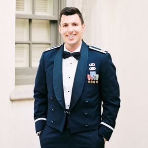 Meet your Posher, Everett